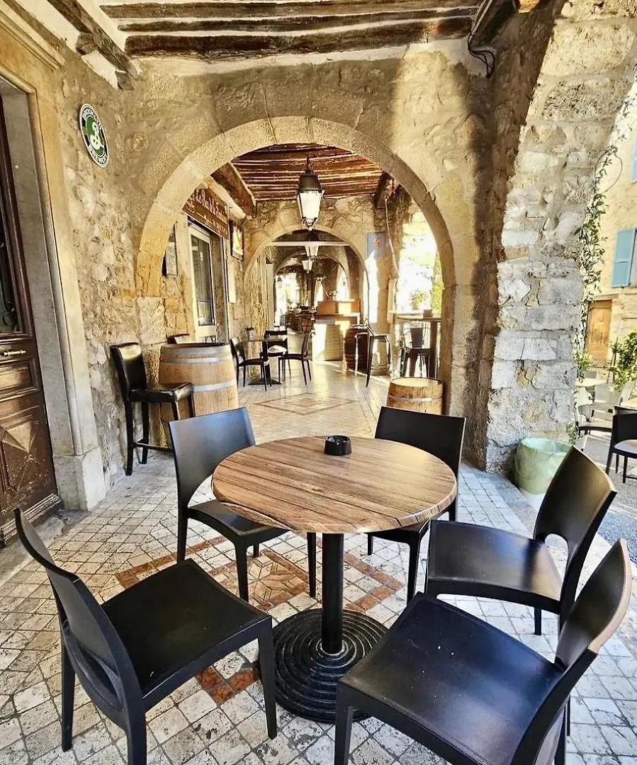 Charmant Studio Independant Le Broc Avec Parking Prive 0*, Le Broc (Alpes-Maritimes) France